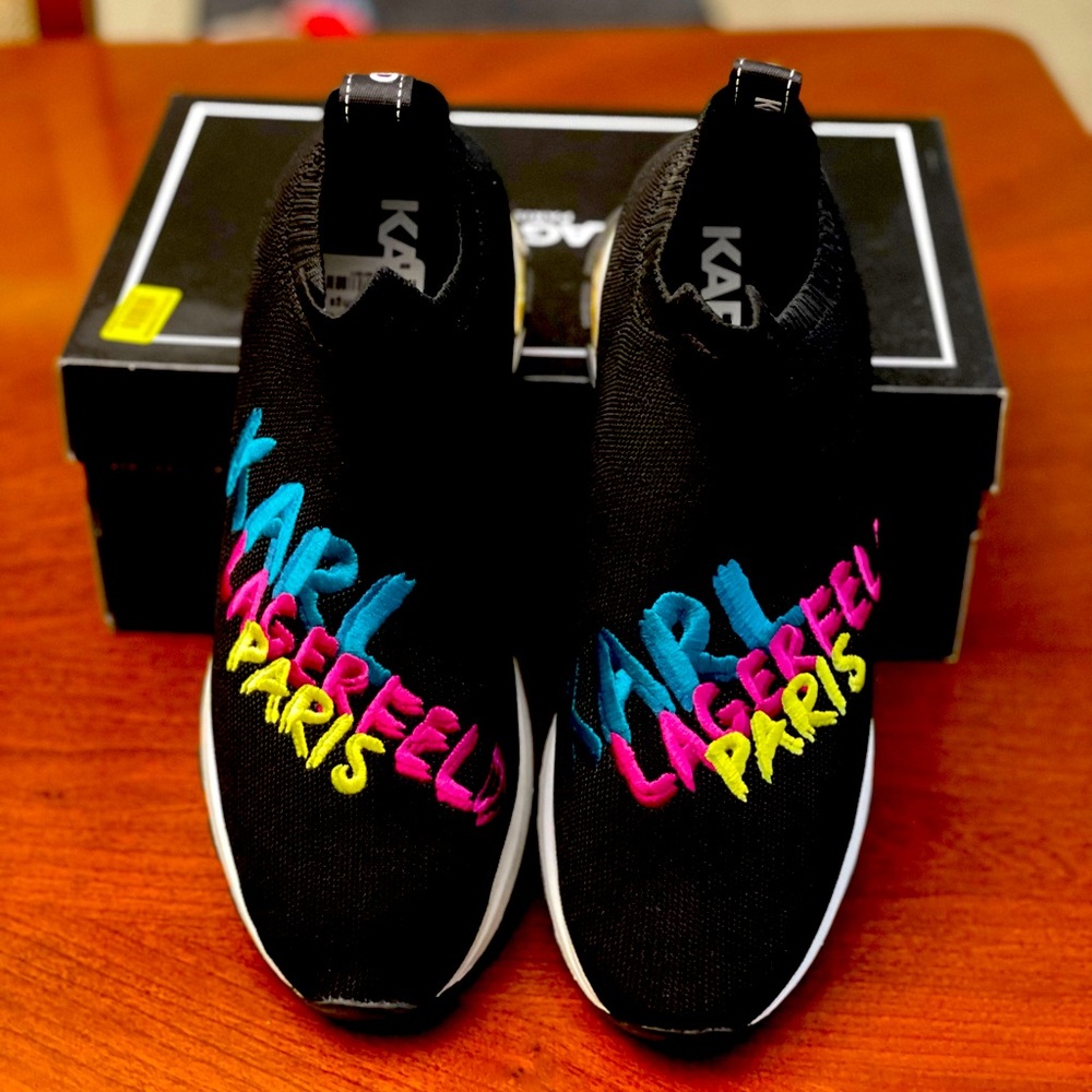 Brand new never worn Karl Lagerfeld cloth Sneakers size 10.